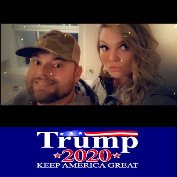 Profile Picture of Nikki Sharp (@nikki_parker07) on Poshmark