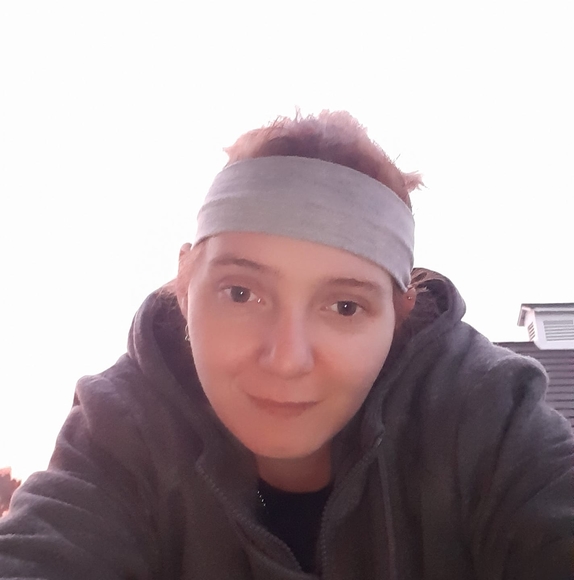 Profile Picture of Tina Bazer (@lilbabyangel08) on Poshmark