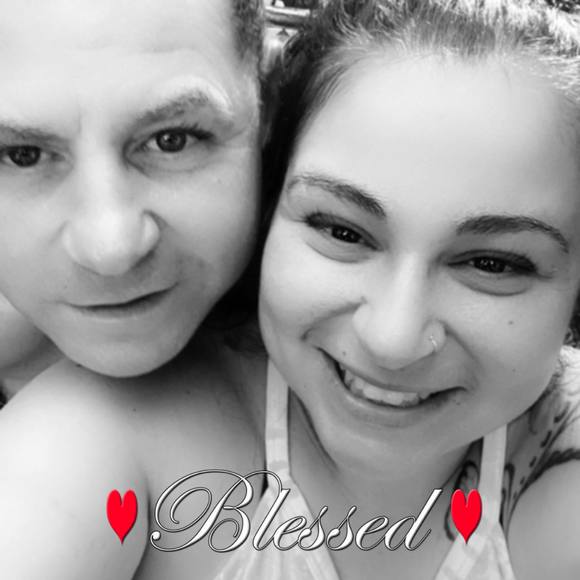 Profile Picture of Melissa Korakis (@wifeybear101) on Poshmark