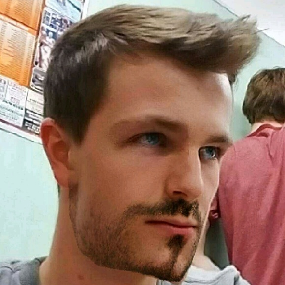 Profile Picture of Preston Briggs (@peazy73) on Poshmark