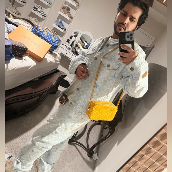 Profile Picture of Hasan Qureshi (@coolhasan) on Poshmark