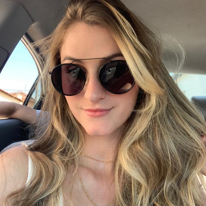 Profile Picture of Amanda Vicente (@amandamvicentee) on Tiktok