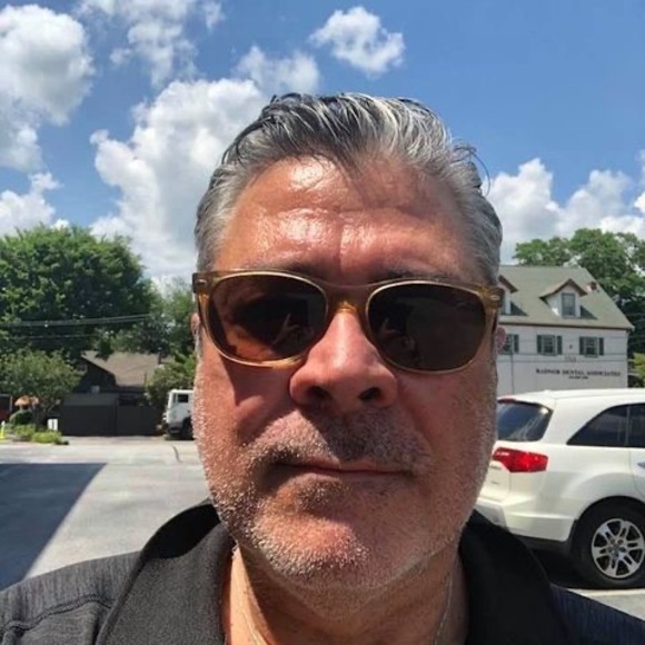 Michael Antonoplos - Poshmark Profile Picture of Michael Antonoplos (@m_antonoplos) on Poshmark