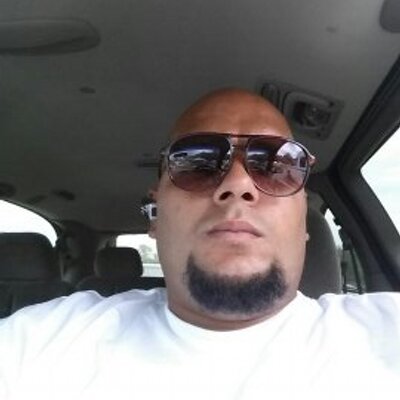 Profile Picture of Luis. Corredor (@luiscorredor215) on Twitter