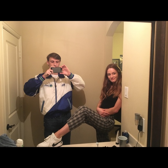 Profile Picture of Reid Davis (@reiddavis14) on Poshmark