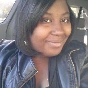 Profile Picture of Kimi James (@kimij_1992) on Twitter