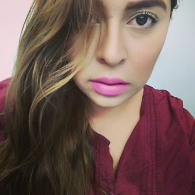 Profile Picture of Rosalia Sujhey Leal (@RosaliaSujhey) on Twitter