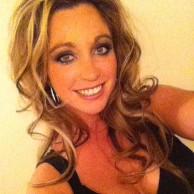 Profile Picture of Crystal Garrett (@CrystalGarret17) on Twitter