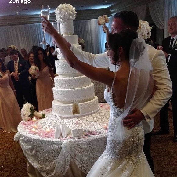 Profile Picture of Kayla Vanfleteren (@kattu2km) on Poshmark