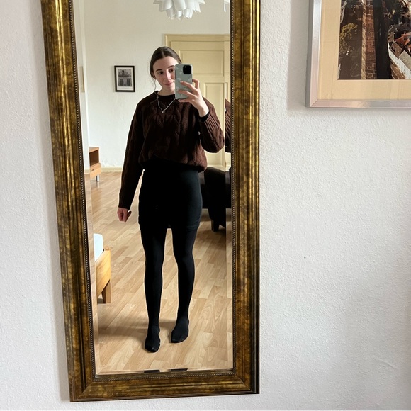 Profile Picture of Cora Libecki (@coralibecki) on Poshmark