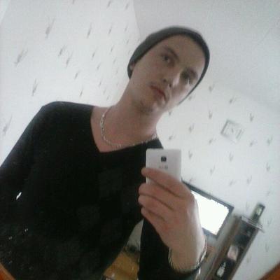 Profile Picture of Marc Guillon (@mocra79offishal) on Twitter