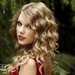 Profile Picture of Lyndsie Moore (@2lyndsie) on Instagram