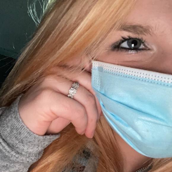 Brianna Vairo - Poshmark Profile Picture of Brianna Vairo (@vairobrianna) on Poshmark