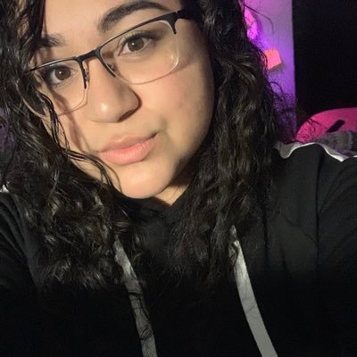 Profile Photo of Elizabeth Perez ⁷ (@lizannperez_h) on Twitter