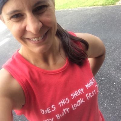Profile Picture of Diane (@mother__runner) on Twitter