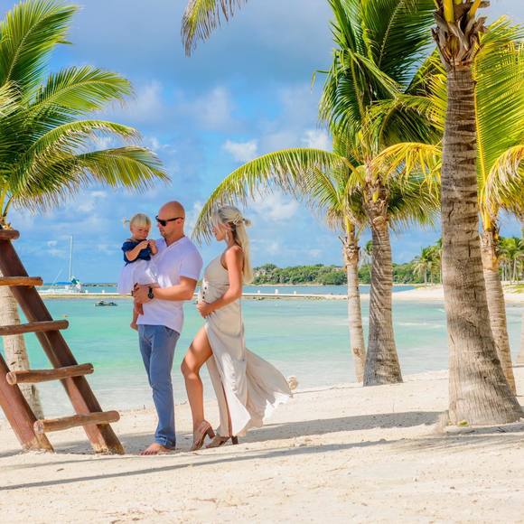 Profile Picture of Olga Fedorov (@ramina765) on Poshmark