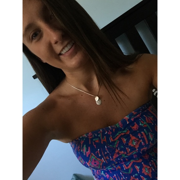 Profile Picture of Hannah Canning (@hcanning) on Poshmark