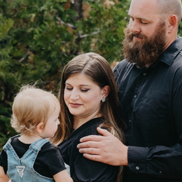 Profile Picture of Alex Uhl (@alyost08161) on Poshmark