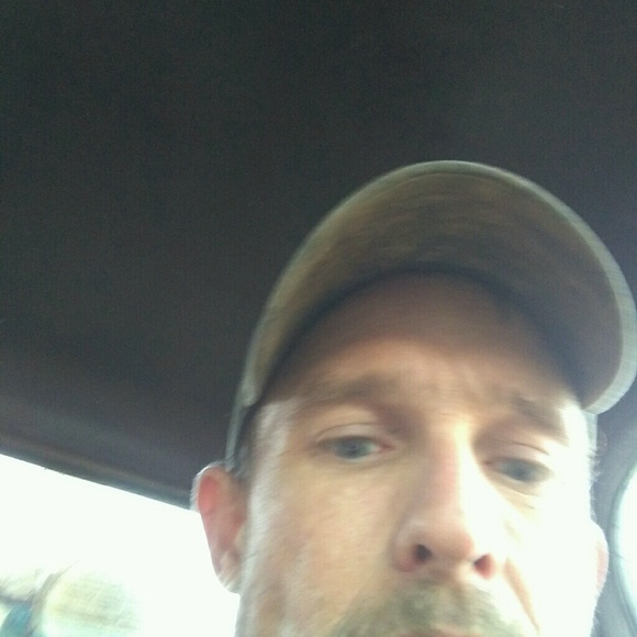 Profile Picture of Jared Johnston (@jared750) on Poshmark