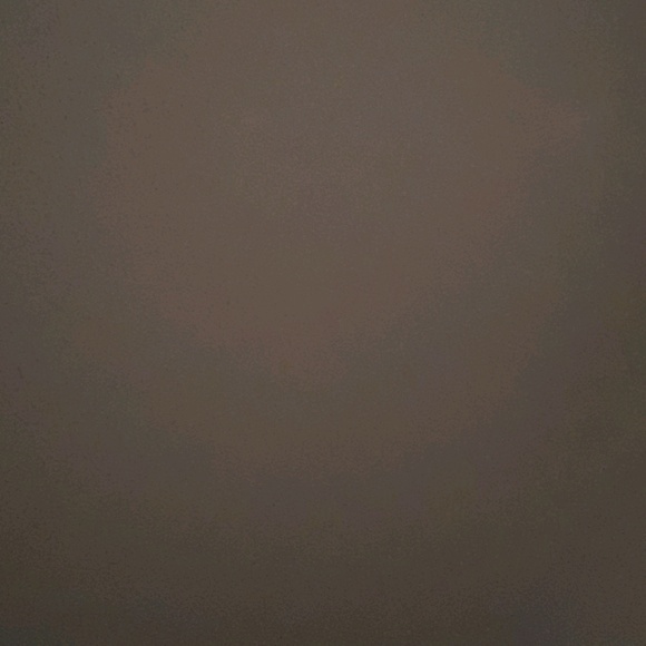 Profile Picture of Karita Belloni (@desmarcotes) on Poshmark