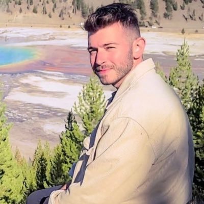 Profile Picture of Brandon Arias (@Brandon_Aria) on Twitter