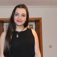 Profile Picture of Flora Lopes (@floralopes33) on Twitter
