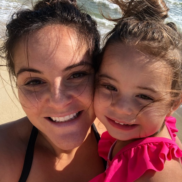 Profile Picture of Jenny Orwick (@jlorwick17) on Poshmark