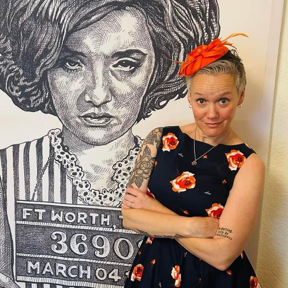 Profile Picture of Jodi Dennis (@jodipants) on Poshmark