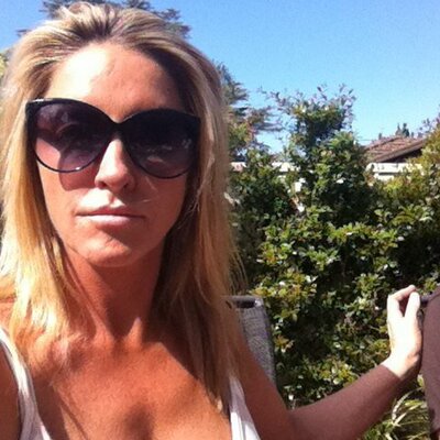 Profile Picture of Vicki Tanner (@vickitanner) on Twitter