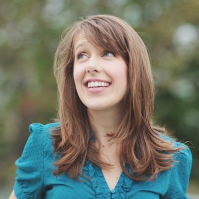 Profile Picture of Leah Hennessy (@leahennessy) on Twitter