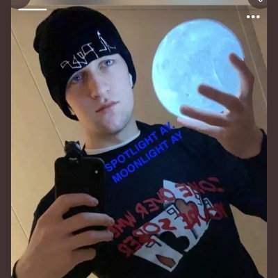 Profile Picture of James Trewin (@JamesTrewin4) on Twitter