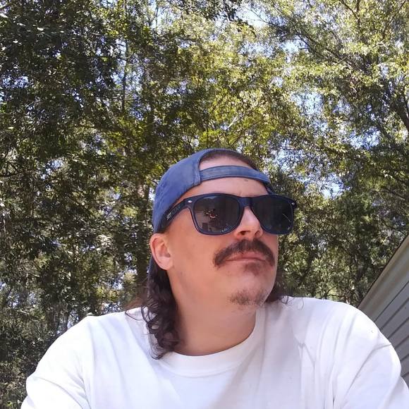 Profile Picture of Al Duncan (@alduncan1981) on Poshmark