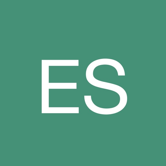 Profile Picture of Evangeline Stellrecht postle (@evangelinestell) on Poshmark