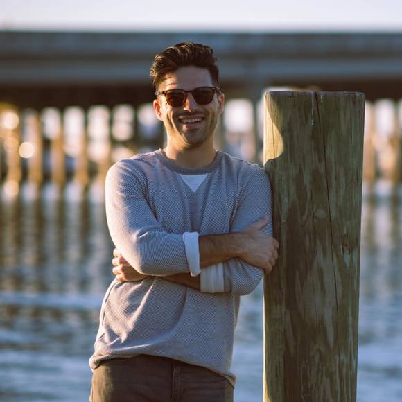 Profile Picture of Aaron Berlin (@aberlin1) on Poshmark