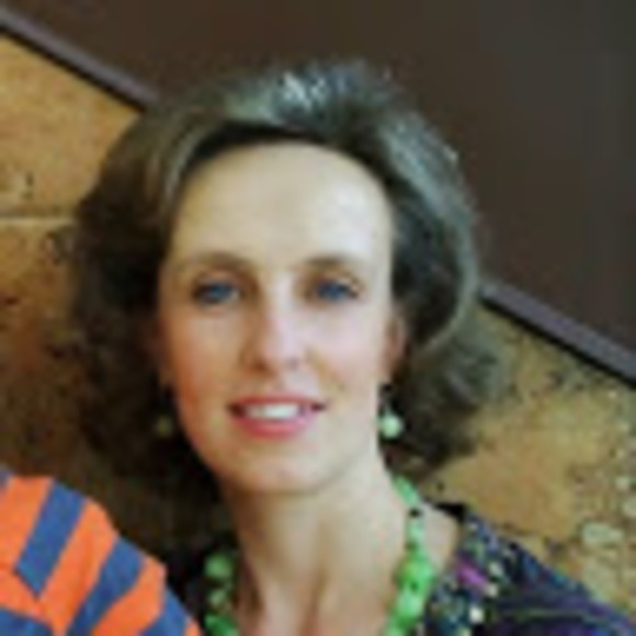 Shenya Taylor - Poshmark Profile Picture of Shenya Taylor (@shenya_taylor) on Poshmark