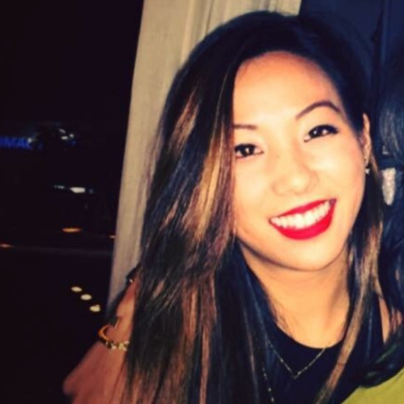 Profile Picture of Jasmine Tzeng (@jtzeng09) on Poshmark
