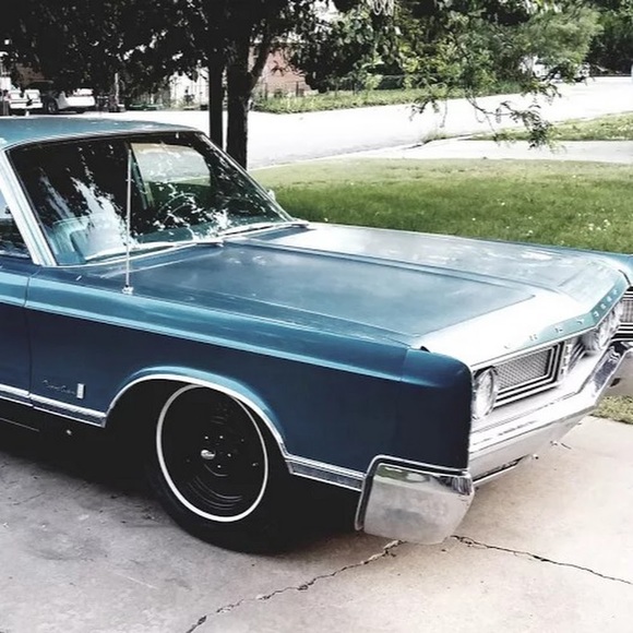 Profile Picture of Christopher Orr (@chrisorr1284) on Poshmark