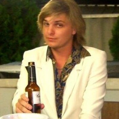 Profile Picture of Robert Trew (@RobertTrew) on Twitter