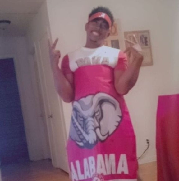 Profile Picture of Paul Vines (@paulvines705) on Poshmark