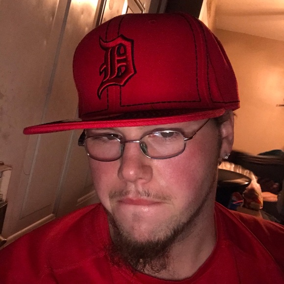 Profile Picture of Adam Lewis (@casperlewis47) on Poshmark