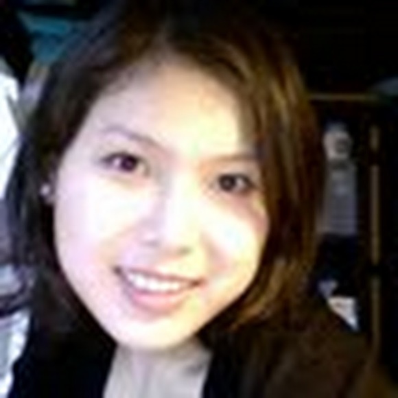 Profile Picture of Jessica Zhang (@jesszhangy) on Poshmark