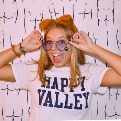 Profile Picture of Chloe Baer (@_chloeebaer) on Twitter