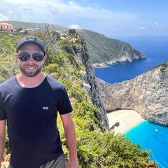 Profile Picture of robbambrick (@robbambrick) on Tiktok