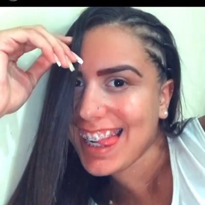 Profile Picture of Raiza 💋 (@raymond_close) on Twitter