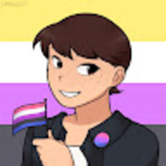 Profile Picture of Zee Vee (@zeevee831) on Poshmark