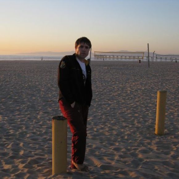 Profile Picture of Şuric Greekend (@prodiuser) on Poshmark