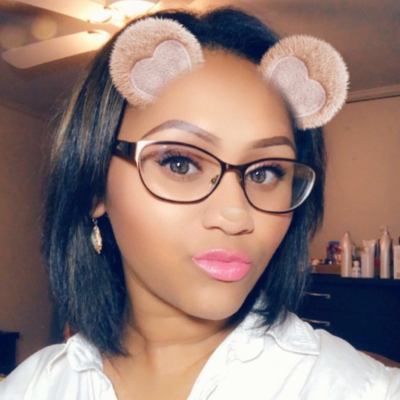 Profile Picture of Dominique Palmer (@dapalmer04) on Poshmark