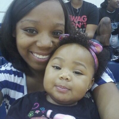 Profile Picture of Aundrea Clay (@Short_Stacks89) on Twitter