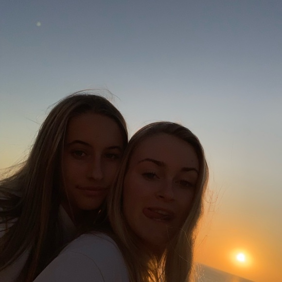 Profile Picture of Avery Stamatis (@averystamatis) on Poshmark