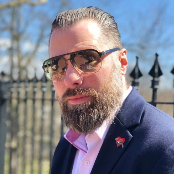 Profile Picture of Thomas Zilligen (@cafetrackrxs650) on Poshmark